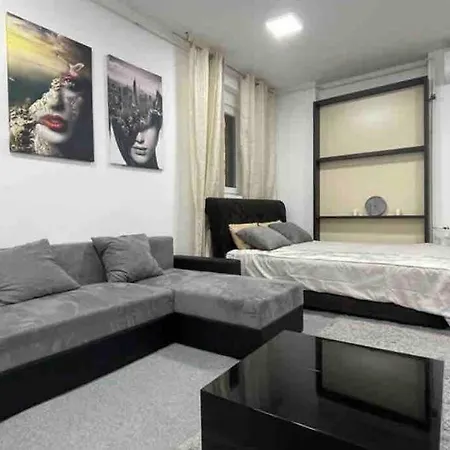 Dorcol Lux Studio Belgrade