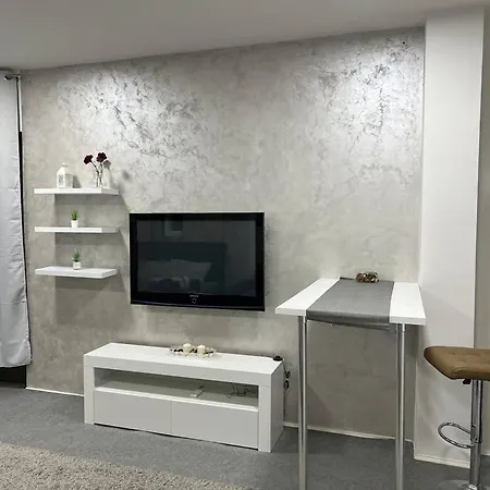 Dorcol Lux Studio Belgrade